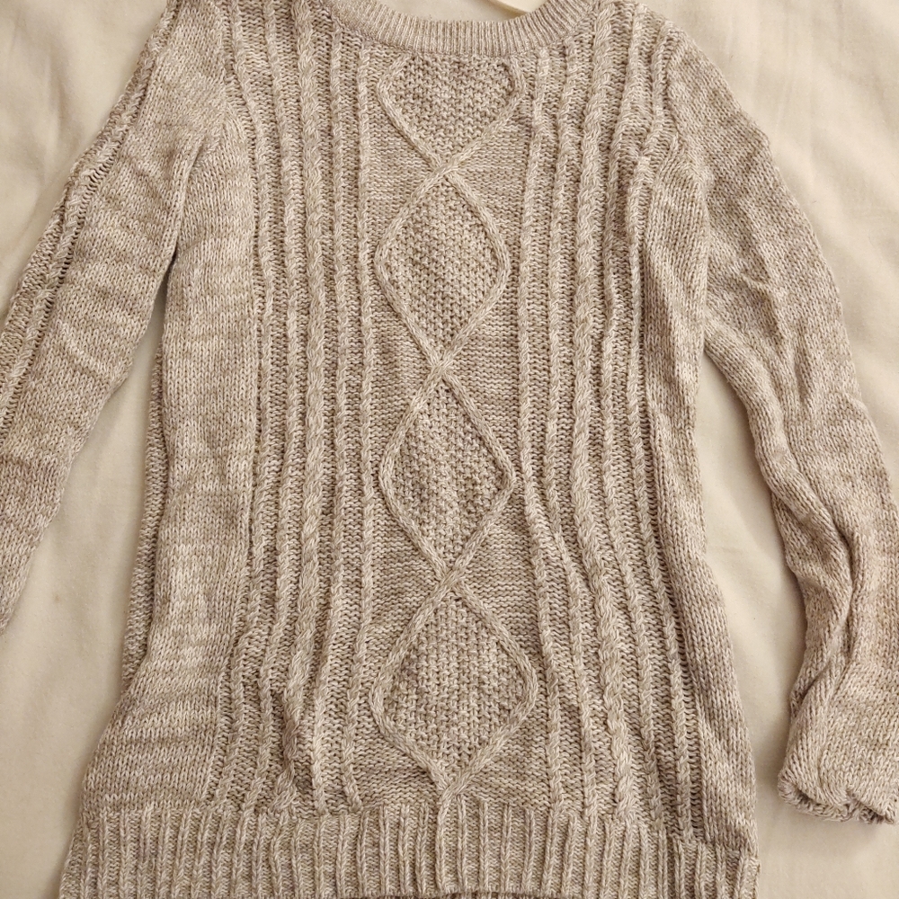 Gray and white sweater